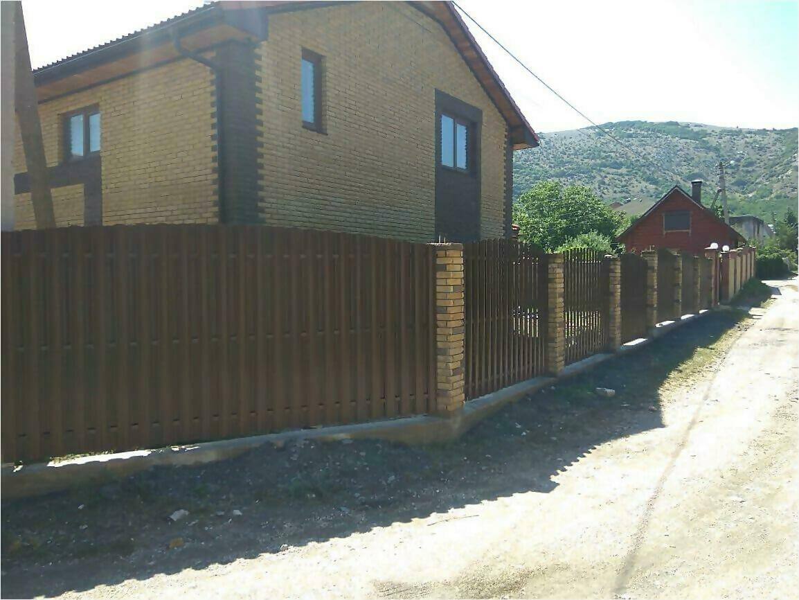 забор из штакетника 110м фото7 в Новомосковске