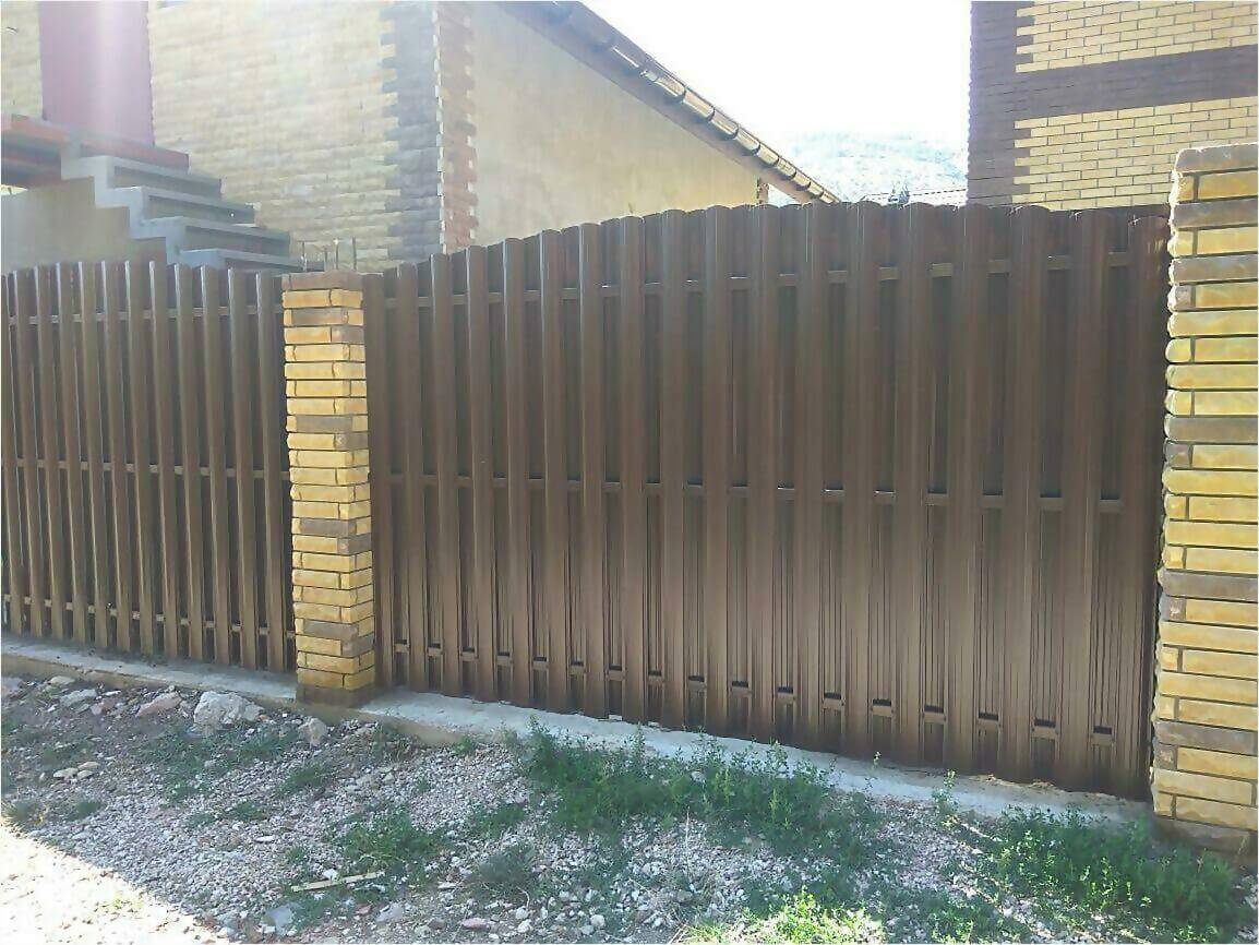 забор из штакетника 110м фото3 в Новомосковске
