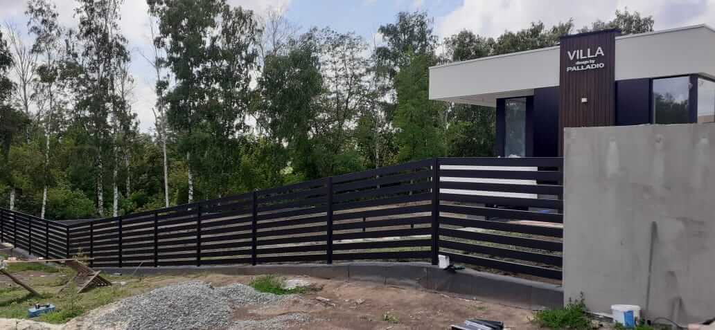 Забор-ранчо из металлопланкена 48м RAL9005 Черный МАТТЕ фото 2 в Новомосковске