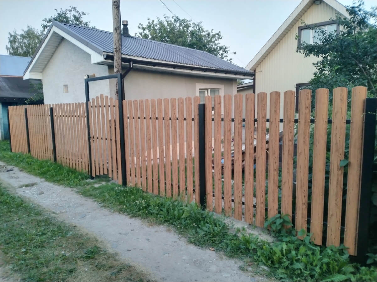 Забор из евроштакетника 14м Кипарис 2xPrintech двусторонний в Новомосковске