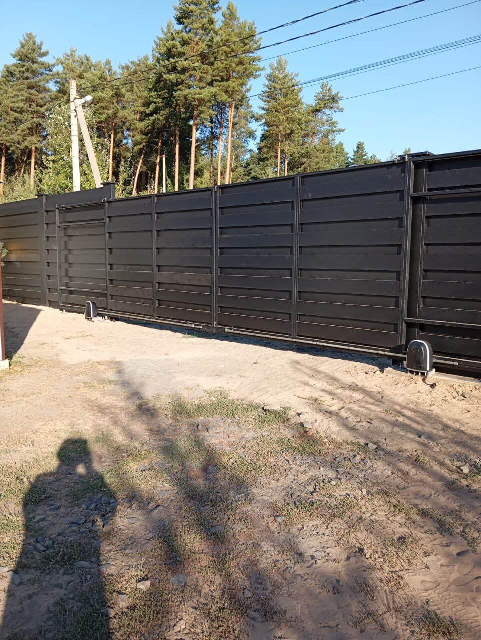 Забор-ранчо из металлопланкена 37м RAL9005 Черный МАТТЕ фото 1 в Новомосковске