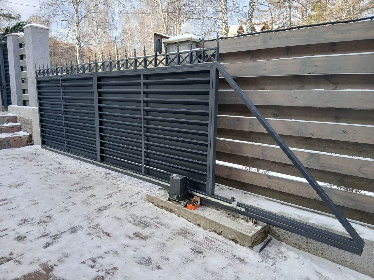 Входная группа из ламелей Хай-Тек RAL7024/7024 Серый Графит двусторонний МАТТЕ фото 23 в Новомосковске