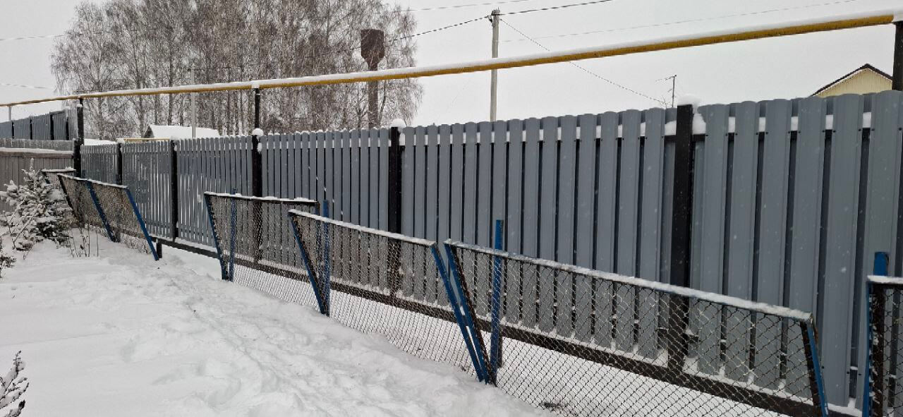 Забор из евроштакетника 27м RAL7024 Серый Графит МАТТЕ фото 5 в Новомосковске