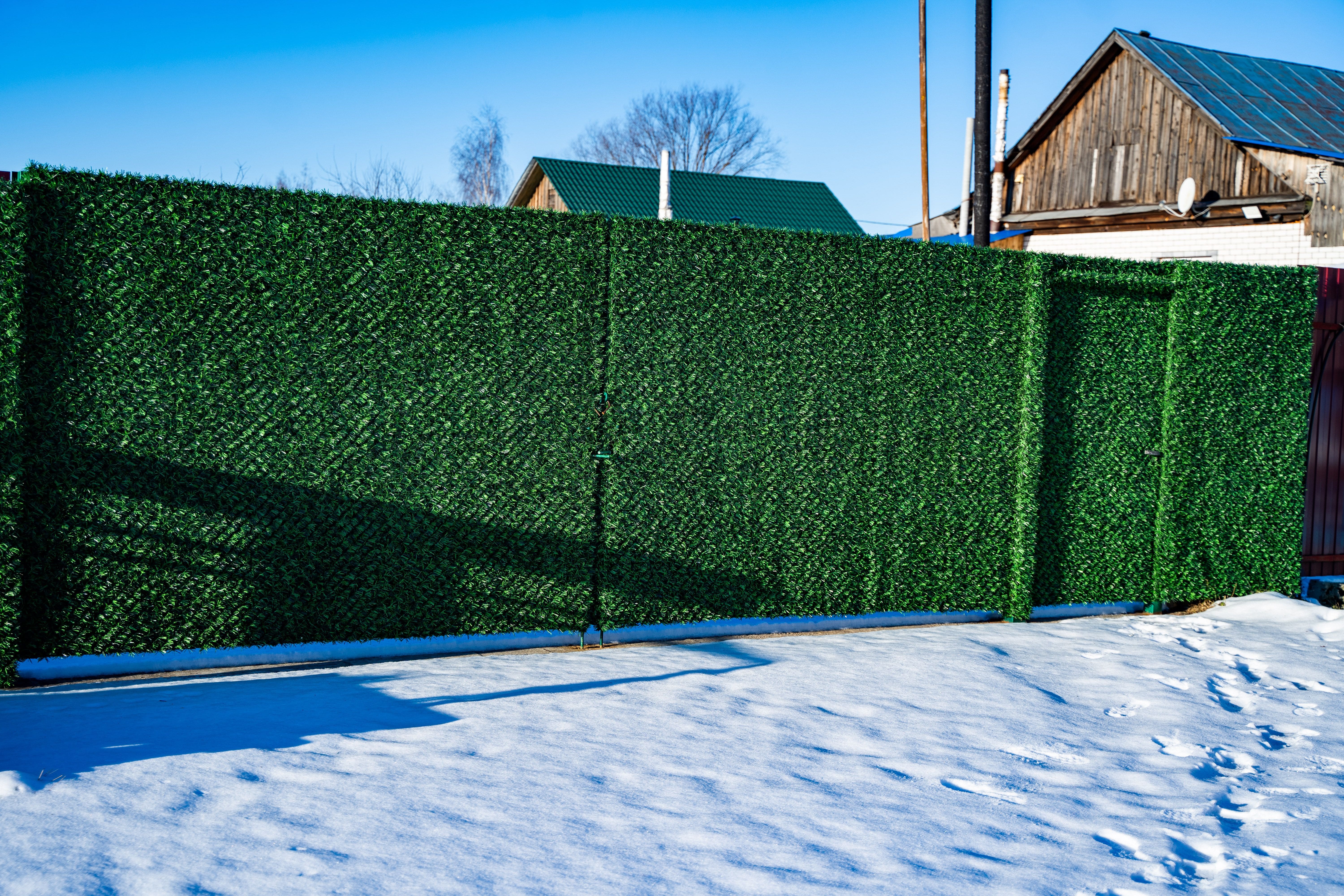 Вечнозеленый забор Grass Fence рулон 2м фото 4 в Новомосковске